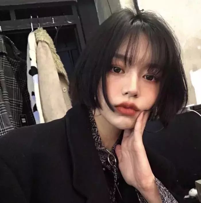最近，我的妹妹有点怪